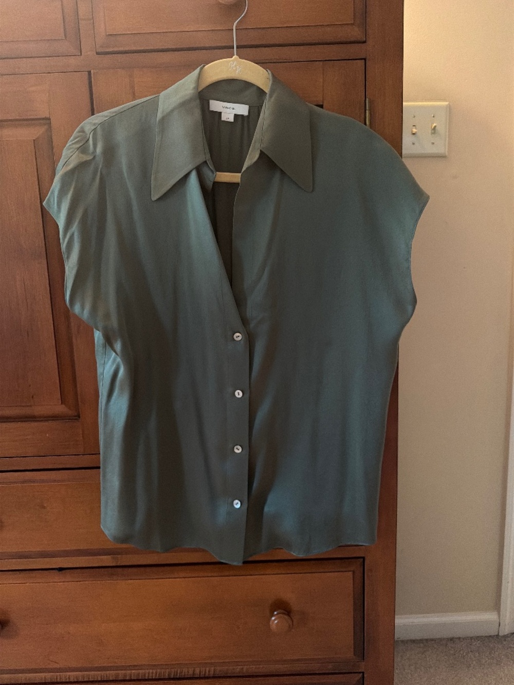 Vince Cap Sleeve Gathered Back Short Sleeve Silk Button-Up Shirt Size S